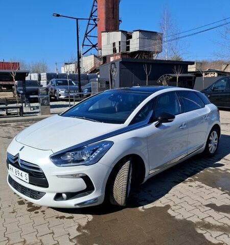 Фіолетовий Сітроен ДС5, об'ємом двигуна 2 л та пробігом 241 тис. км за 8900 $, фото 1 на Automoto.ua