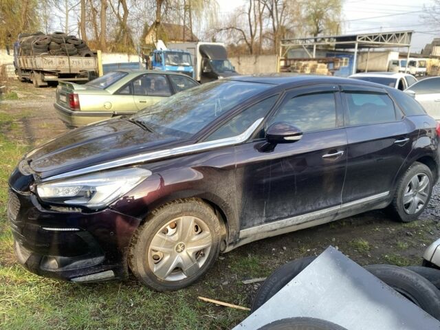 Фиолетовый Ситроен ДС5, объемом двигателя 2 л и пробегом 165 тыс. км за 4999 $, фото 1 на Automoto.ua