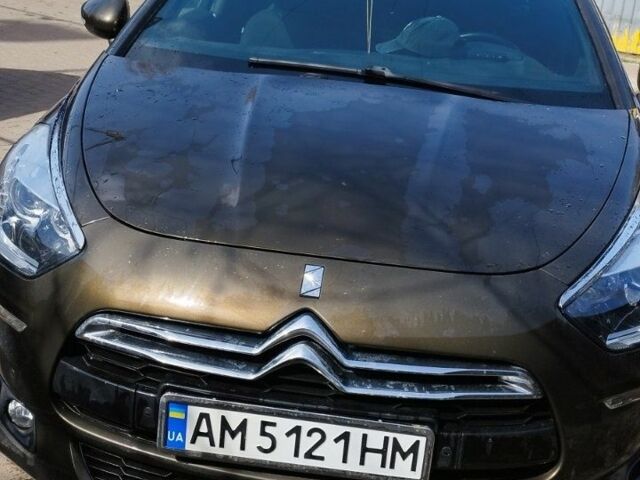 Ситроен ДС5 2012 в Житомире на Automoto.ua Коричневый Ситроен ДС5, объемом двигателя 1.6 л и пробегом 250 тыс. км за 10333 $, фото 1 на Automoto.ua