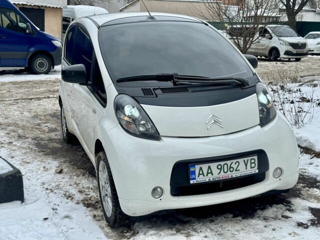 Белый Ситроен Другая, объемом двигателя 0 л и пробегом 100 тыс. км за 4350 $, фото 1 на Automoto.ua