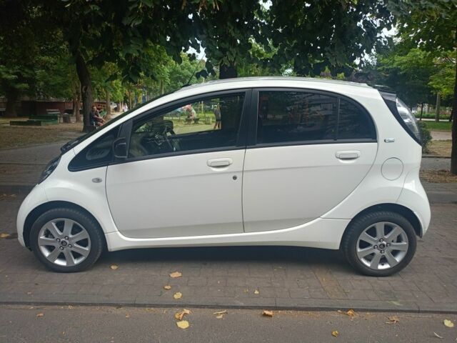 Белый Ситроен Другая, объемом двигателя 0 л и пробегом 114 тыс. км за 5700 $, фото 1 на Automoto.ua