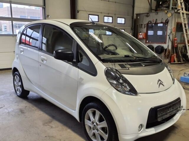 Белый Ситроен Другая, объемом двигателя 0 л и пробегом 116 тыс. км за 4800 $, фото 1 на Automoto.ua