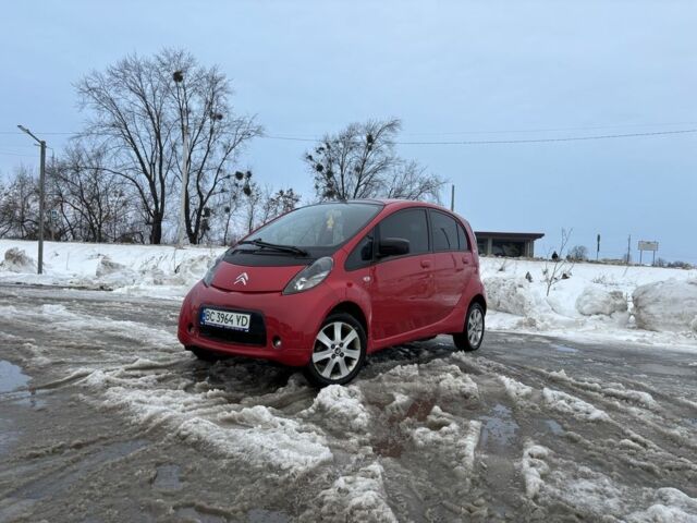 Красный Ситроен Другая, объемом двигателя 0 л и пробегом 65 тыс. км за 4250 $, фото 1 на Automoto.ua