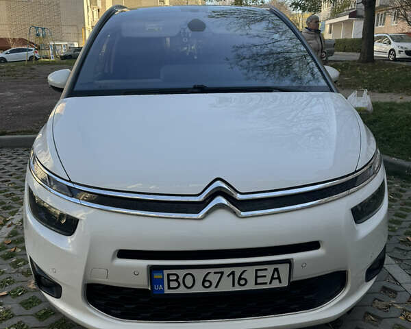 Білий Сітроен Гранд С4 Пікассо, об'ємом двигуна 1.6 л та пробігом 248 тис. км за 10700 $, фото 1 на Automoto.ua