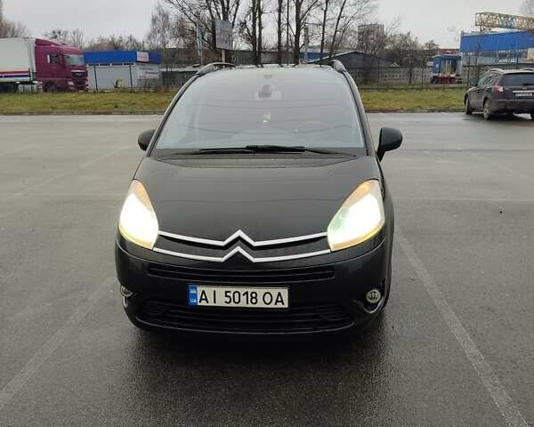 Черный Ситроен Гранд С4 Пикассо, объемом двигателя 2 л и пробегом 300 тыс. км за 6100 $, фото 1 на Automoto.ua