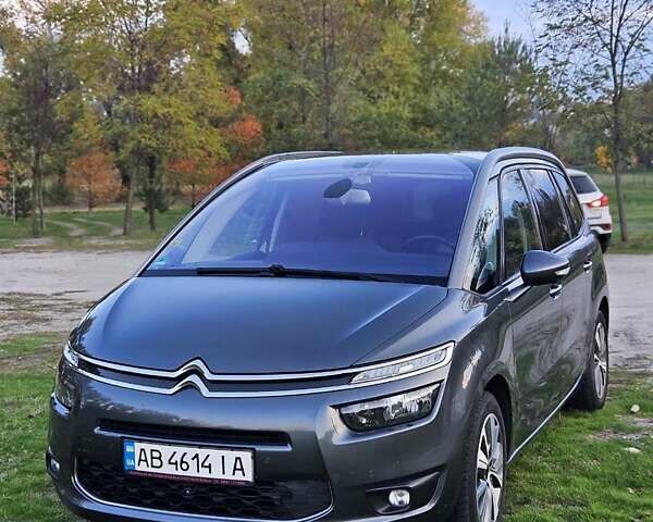 Сітроен Гранд С4 Пікассо 2013 у Черкасах на Automoto.ua Сірий Сітроен Гранд С4 Пікассо, об'ємом двигуна 1.6 л та пробігом 269 тис. км за 10900 $, фото 1 на Automoto.ua