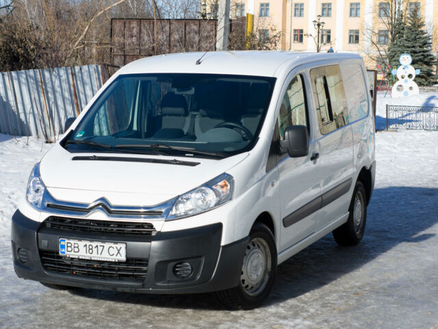 Білий Сітроен Джампі вант., об'ємом двигуна 2 л та пробігом 176 тис. км за 9500 $, фото 1 на Automoto.ua