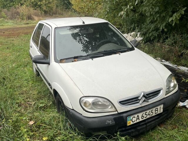 Білий Сітроен Саксо, об'ємом двигуна 1.4 л та пробігом 10 тис. км за 1800 $, фото 1 на Automoto.ua