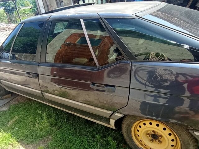 Синий Ситроен ХМ, объемом двигателя 2 л и пробегом 338 тыс. км за 650 $, фото 1 на Automoto.ua