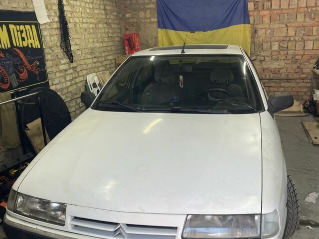 Білий Сітроен Ксантія, об'ємом двигуна 1.8 л та пробігом 375 тис. км за 809 $, фото 1 на Automoto.ua