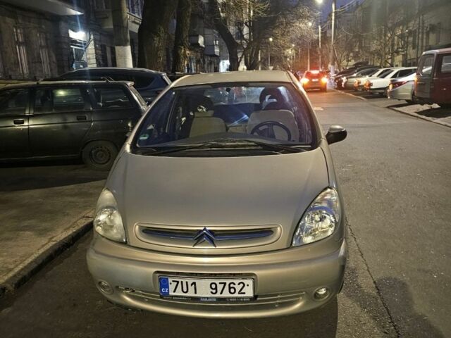 Бежевий Сітроен Ксара Пікассо, об'ємом двигуна 1.8 л та пробігом 190 тис. км за 1200 $, фото 1 на Automoto.ua