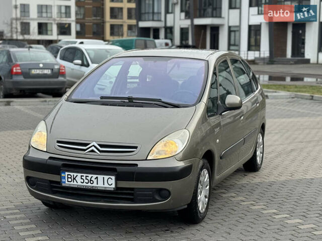 Коричневий Сітроен Ксара Пікассо, об'ємом двигуна 1.6 л та пробігом 176 тис. км за 3450 $, фото 1 на Automoto.ua