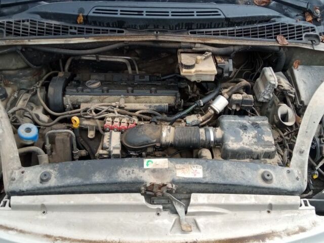 Сірий Сітроен Ксара Пікассо, об'ємом двигуна 1.7 л та пробігом 350 тис. км за 1071 $, фото 1 на Automoto.ua