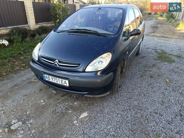 Синий Ситроен Ксара Пикассо, объемом двигателя 1.8 л и пробегом 484 тыс. км за 2500 $, фото 1 на Automoto.ua