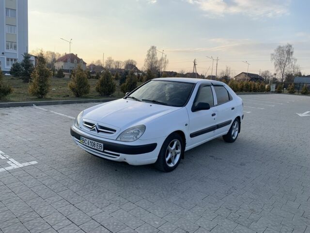 Белый Ситроен Ксара, объемом двигателя 1.4 л и пробегом 290 тыс. км за 2000 $, фото 1 на Automoto.ua