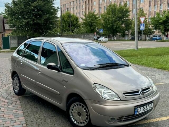 Бежевый Ситроен Ксара, объемом двигателя 1.7 л и пробегом 230 тыс. км за 2900 $, фото 1 на Automoto.ua