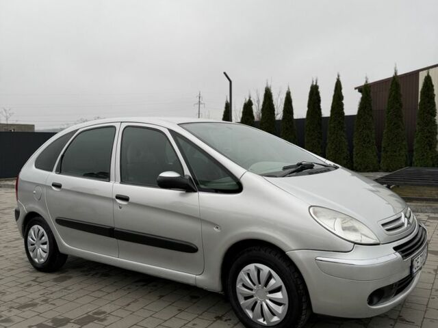 Серый Ситроен Ксара, объемом двигателя 2 л и пробегом 288 тыс. км за 3500 $, фото 1 на Automoto.ua