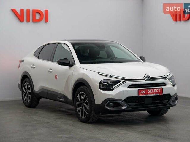 Білий Сітроен C4 X, об'ємом двигуна 1.2 л та пробігом 30 тис. км за 23842 $, фото 1 на Automoto.ua