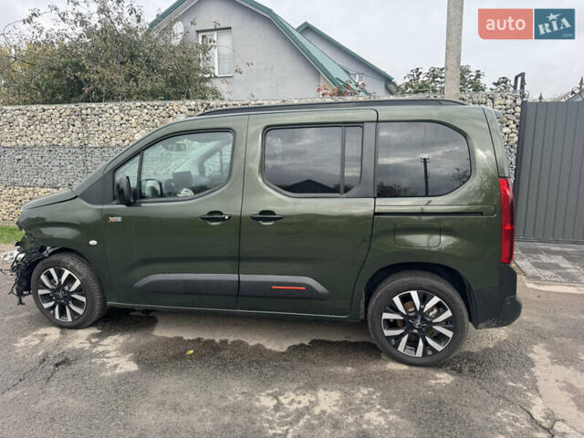 Ситроен e-Berlingo 2024 в Ровно на Automoto.ua Зеленый Ситроен e-Berlingo, объемом двигателя 0 л и пробегом 2 тыс. км за 8999 $, фото 1 на Automoto.ua