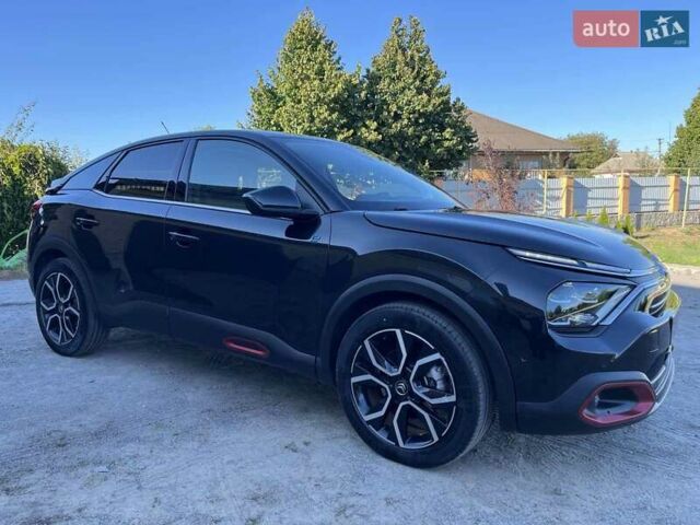 Чорний Сітроен e-C4, об'ємом двигуна 0 л та пробігом 32 тис. км за 17200 $, фото 1 на Automoto.ua