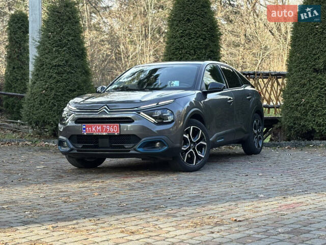 Серый Ситроен e-C4, объемом двигателя 0 л и пробегом 66 тыс. км за 15599 $, фото 1 на Automoto.ua