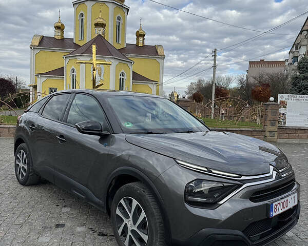 Серый Ситроен e-C4, объемом двигателя 0 л и пробегом 67 тыс. км за 14800 $, фото 1 на Automoto.ua