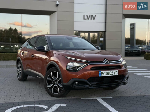 Оранжевый Ситроен e-C4, объемом двигателя 0 л и пробегом 12 тыс. км за 17800 $, фото 1 на Automoto.ua