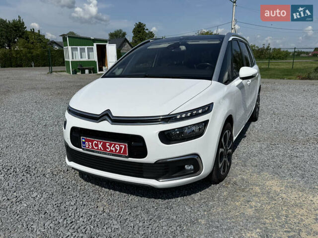 Белый Ситроен Grand C4 SpaceToure, объемом двигателя 2 л и пробегом 115 тыс. км за 17999 $, фото 1 на Automoto.ua