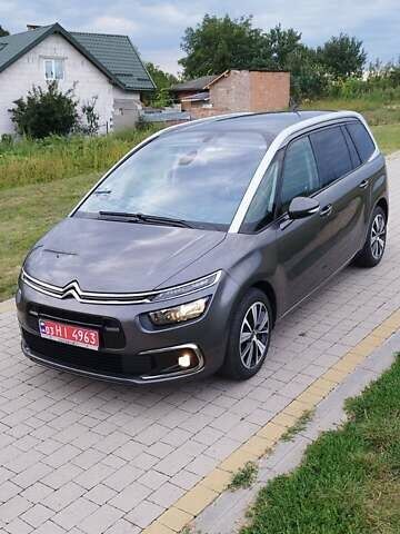 Ситроен Grand C4 SpaceToure 2019 в Львове на Automoto.ua Серый Ситроен Grand C4 SpaceToure, объемом двигателя 1.5 л и пробегом 137 тыс. км за 18000 $, фото 1 на Automoto.ua