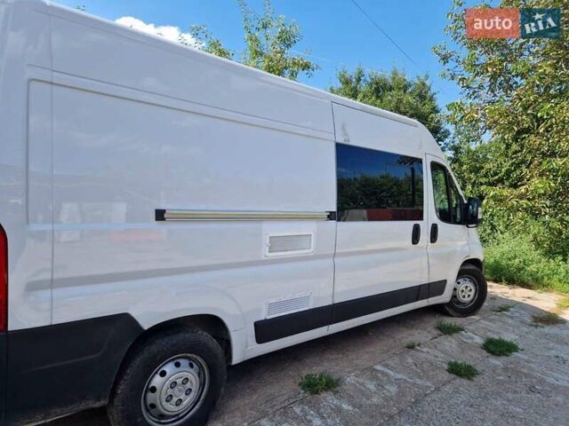 Белый Ситроен Jumper, объемом двигателя 2.2 л и пробегом 12 тыс. км за 68265 $, фото 1 на Automoto.ua