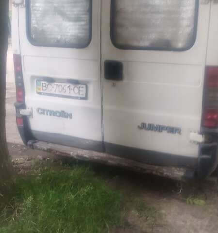 Белый Ситроен Jumper, объемом двигателя 2.5 л и пробегом 350 тыс. км за 2500 $, фото 1 на Automoto.ua