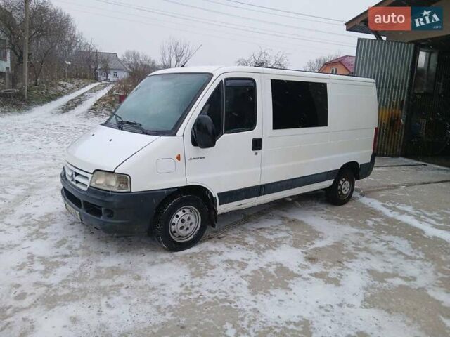 Белый Ситроен Jumper, объемом двигателя 2 л и пробегом 280 тыс. км за 3700 $, фото 1 на Automoto.ua