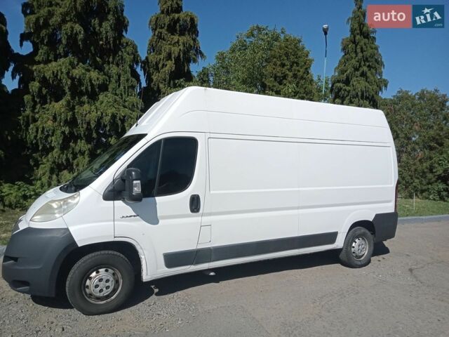 Белый Ситроен Jumper, объемом двигателя 2.2 л и пробегом 248 тыс. км за 5800 $, фото 1 на Automoto.ua