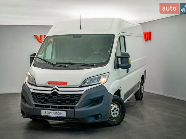 Белый Ситроен Jumper, объемом двигателя 2.2 л и пробегом 350 тыс. км за 9978 $, фото 1 на Automoto.ua