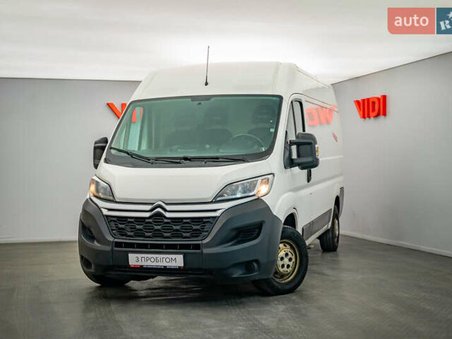 Белый Ситроен Jumper, объемом двигателя 2.2 л и пробегом 333 тыс. км за 12920 $, фото 1 на Automoto.ua