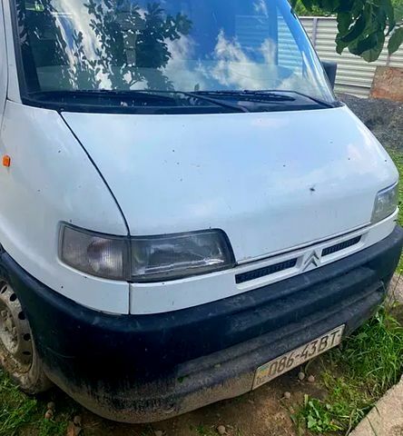 Белый Ситроен Jumper, объемом двигателя 1.9 л и пробегом 300 тыс. км за 1500 $, фото 1 на Automoto.ua