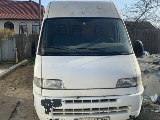 Белый Ситроен Jumper, объемом двигателя 2.4 л и пробегом 400 тыс. км за 1450 $, фото 1 на Automoto.ua