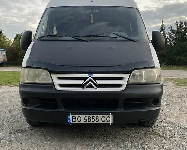 Белый Ситроен Jumper, объемом двигателя 2.18 л и пробегом 300 тыс. км за 3500 $, фото 1 на Automoto.ua