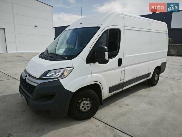 Белый Ситроен Jumper, объемом двигателя 2.2 л и пробегом 467 тыс. км за 11000 $, фото 1 на Automoto.ua