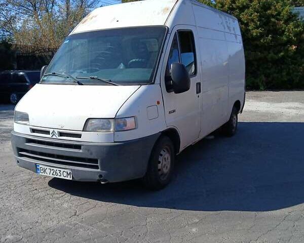 Белый Ситроен Jumper, объемом двигателя 2.5 л и пробегом 400 тыс. км за 2700 $, фото 1 на Automoto.ua