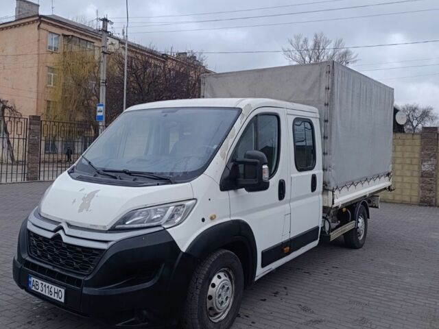 Белый Ситроен Jumper, объемом двигателя 2.2 л и пробегом 201 тыс. км за 14900 $, фото 1 на Automoto.ua