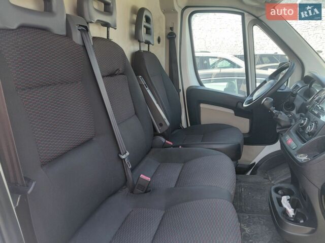 Белый Ситроен Jumper, объемом двигателя 0 л и пробегом 630 тыс. км за 12000 $, фото 1 на Automoto.ua