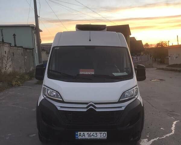Белый Ситроен Jumper, объемом двигателя 2.2 л и пробегом 125 тыс. км за 14900 $, фото 1 на Automoto.ua