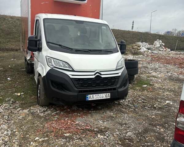 Білий Сітроен Jumper, об'ємом двигуна 2.2 л та пробігом 270 тис. км за 14999 $, фото 1 на Automoto.ua
