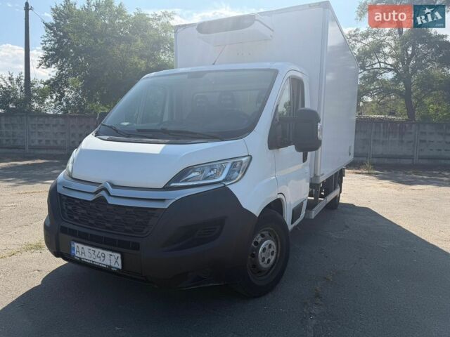 Белый Ситроен Jumper, объемом двигателя 2.2 л и пробегом 241 тыс. км за 12000 $, фото 1 на Automoto.ua