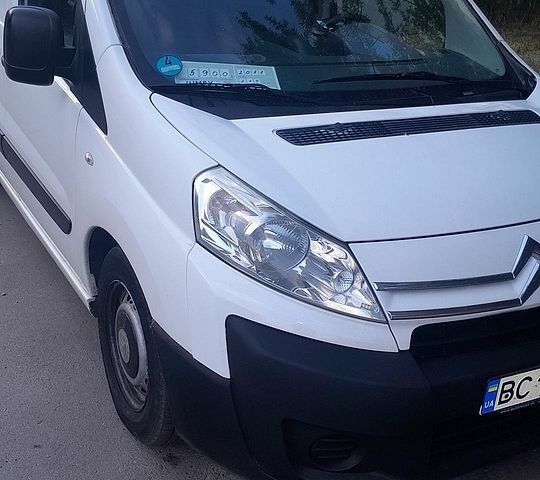 Белый Ситроен Jumpy, объемом двигателя 1.56 л и пробегом 313 тыс. км за 5550 $, фото 1 на Automoto.ua