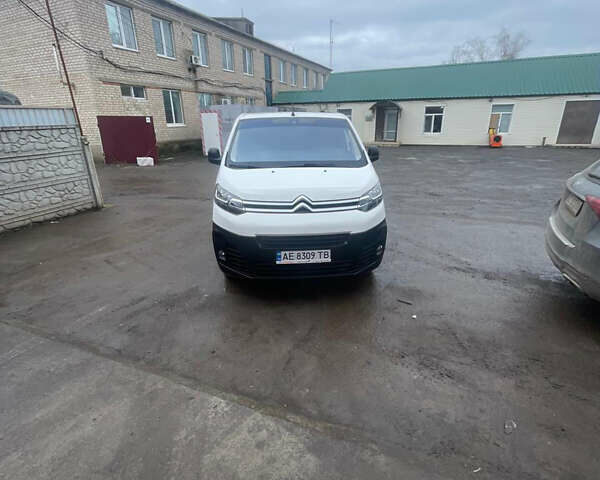 Белый Ситроен Jumpy, объемом двигателя 1.56 л и пробегом 73 тыс. км за 18000 $, фото 1 на Automoto.ua