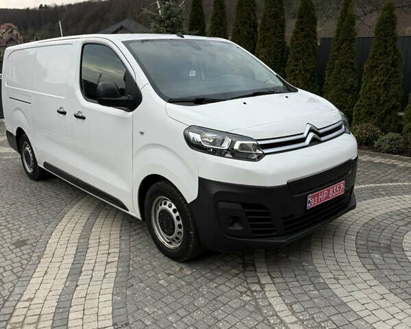 Белый Ситроен Jumpy, объемом двигателя 0 л и пробегом 61 тыс. км за 18400 $, фото 1 на Automoto.ua