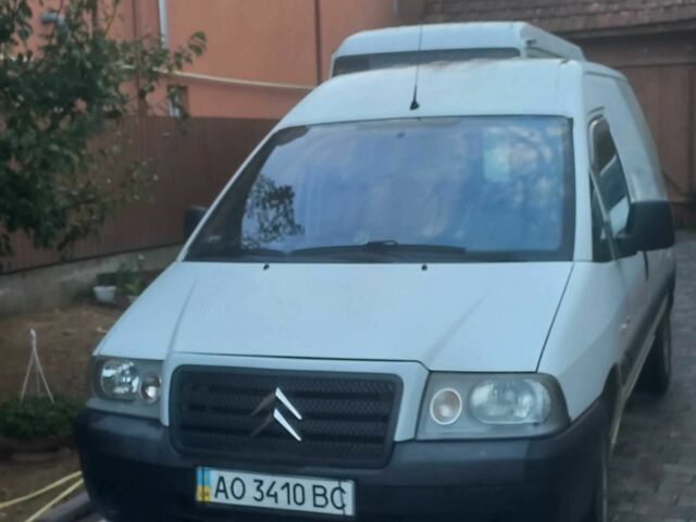 Сітроен Jumpy 2006 у Іршава на Automoto.ua Білий Сітроен Jumpy, об'ємом двигуна 1.9 л та пробігом 227 тис. км за 3100 $, фото 1 на Automoto.ua