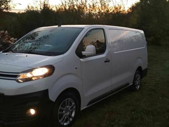 Белый Ситроен Jumpy, объемом двигателя 2 л и пробегом 240 тыс. км за 13000 $, фото 1 на Automoto.ua